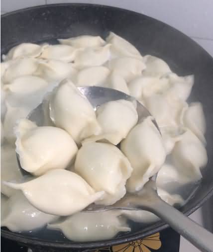 餃子機(jī)，商用餃子機(jī)，餃子成型機(jī)，餃子機(jī)好用嗎，全自動(dòng)餃子機(jī)