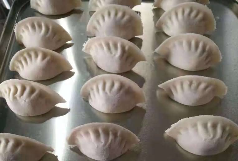 餃子機(jī)，商用餃子機(jī)，餃子成型機(jī)，餃子機(jī)好用嗎，全自動(dòng)餃子機(jī)